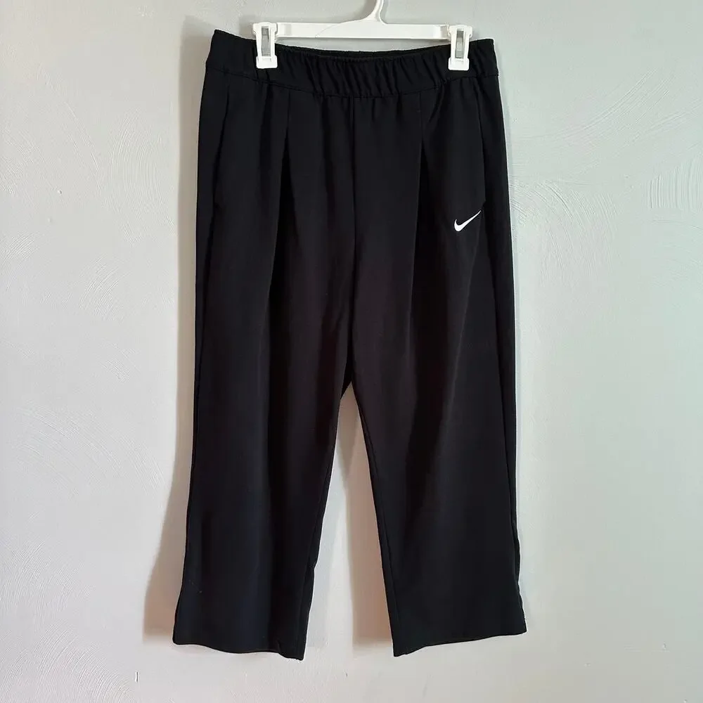 Nike Black Women's Jersey Capri Pants - Picture 2 of 9
